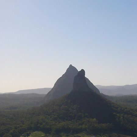 Glass House Mountains Ecolodge 외부 사진
