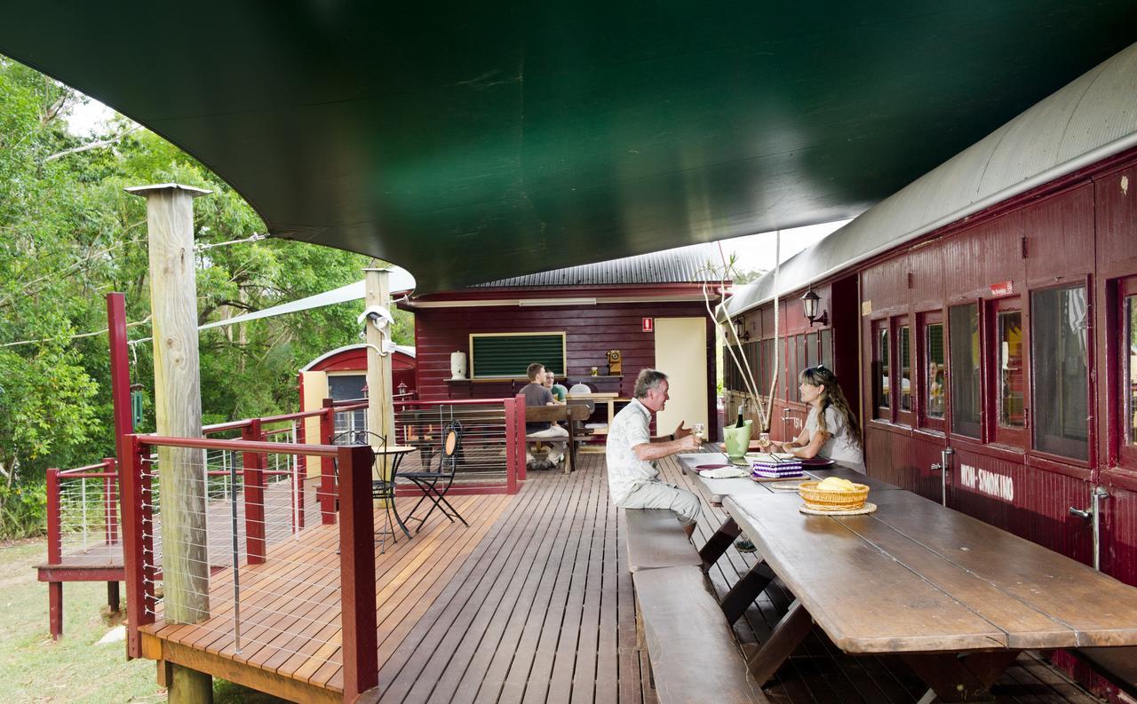 Glass House Mountains Ecolodge 외부 사진